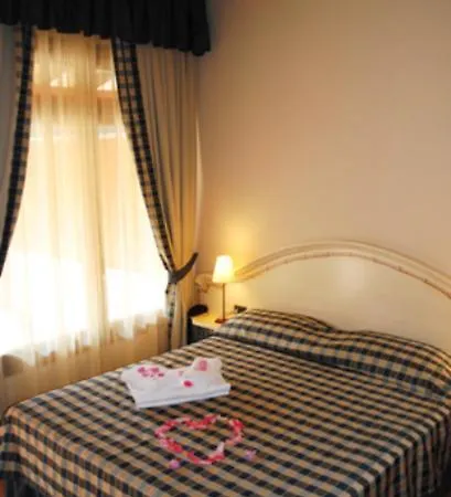 7 Laghi Motel 3*